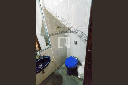 Lavabo de casa de condomínio à venda com 5 quartos, 350m² em Gardênia Azul, Rio de Janeiro