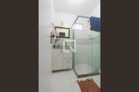 Casa de condomínio à venda com 350m², 5 quartos e 1 vagaBanheiro Social 1