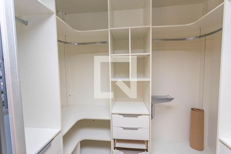 Apartamento para alugar com 85m², 3 quartos e 1 vagaCloset 