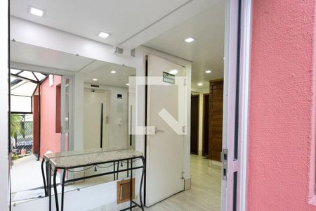 Apartamento para alugar com 85m², 3 quartos e 1 vagaHall social 