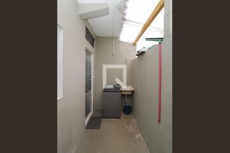 Casa à venda com 210m², 2 quartos e 3 vagasÁrea de Serviço 1