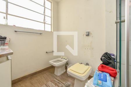 Apartamento à venda com 345m², 4 quartos e 3 vagasBanheiro do Quarto 4