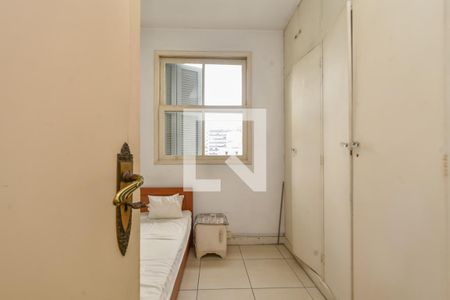 Apartamento à venda com 345m², 4 quartos e 3 vagasQuarto de Serviço 1