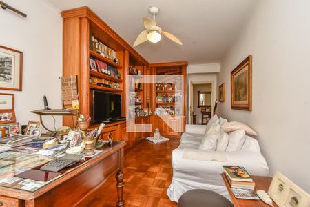 Apartamento à venda com 345m², 4 quartos e 3 vagasQuarto 1 - Escritório