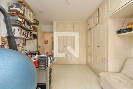 Apartamento à venda com 345m², 4 quartos e 3 vagasQuarto 3