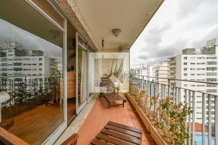 Apartamento à venda com 345m², 4 quartos e 3 vagasVaranda