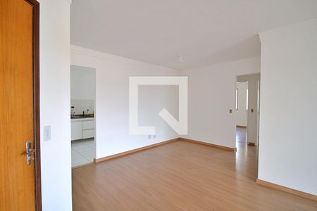 Sala de apartamento para alugar com 3 quartos, 110m² em Chácara Agrindus, Taboão da Serra