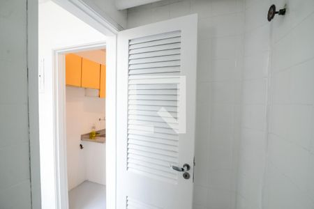 Apartamento para alugar com 85m², 3 quartos e 1 vagaBanheiro de Serviço
