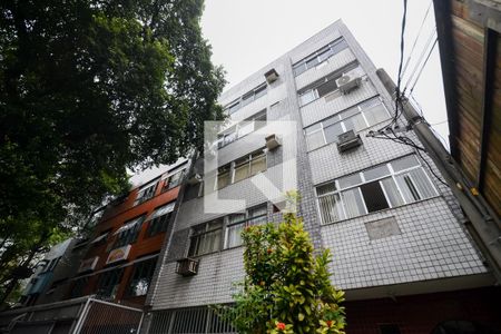 Apartamento para alugar com 85m², 3 quartos e 1 vagaFachada
