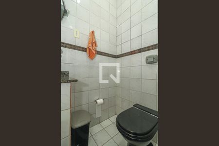 Casa à venda com 120m², 3 quartos e 1 vagaBanheiro