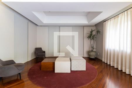 Apartamento à venda com 480m², 3 quartos e 3 vagas Apartamento à venda com 480m², 3 quartos e 3 vagasHall Social