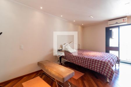 Apartamento à venda com 480m², 3 quartos e 3 vagas Apartamento à venda com 480m², 3 quartos e 3 vagasSuíte