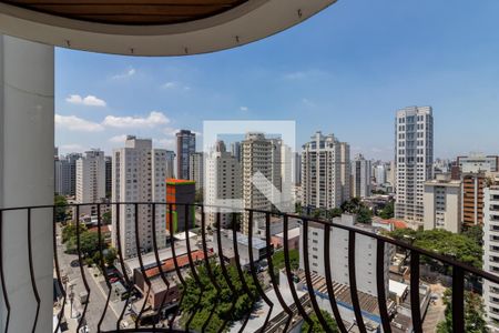 Apartamento à venda com 480m², 3 quartos e 3 vagas Apartamento à venda com 480m², 3 quartos e 3 vagasVaranda