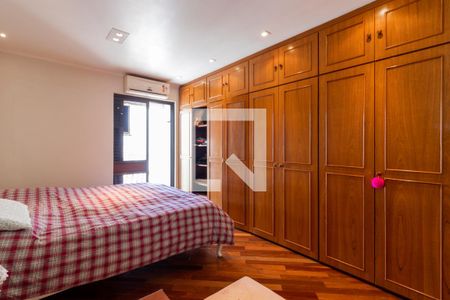 Apartamento à venda com 480m², 3 quartos e 3 vagas Apartamento à venda com 480m², 3 quartos e 3 vagasSuíte