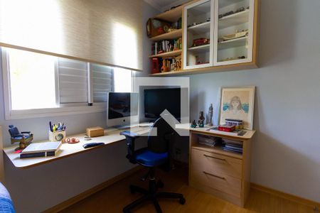 Apartamento à venda com 94m², 3 quartos e 2 vagasQuarto 2