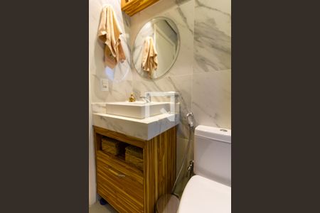 Apartamento à venda com 94m², 3 quartos e 2 vagasBanheiro