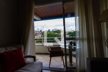 Sacada de apartamento à venda com 3 quartos, 94m² em Vila Ipojuca, São Paulo