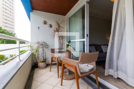 Sacada de apartamento à venda com 3 quartos, 94m² em Vila Ipojuca, São Paulo