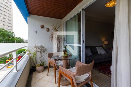 Sacada de apartamento à venda com 3 quartos, 94m² em Vila Ipojuca, São Paulo