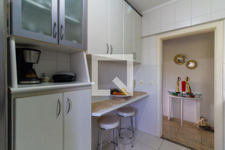 Apartamento à venda com 94m², 3 quartos e 2 vagasCozinha