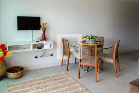 Sala de apartamento para alugar com 2 quartos, 120m² em Recreio dos Bandeirantes, Rio de Janeiro