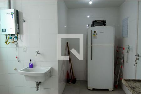 Apartamento à venda com 120m², 2 quartos e 2 vagasArea de serviço