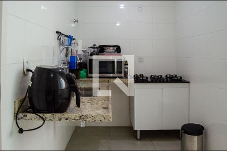Apartamento à venda com 120m², 2 quartos e 2 vagasCozinha