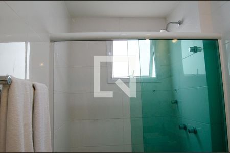 Apartamento à venda com 120m², 2 quartos e 2 vagasBanheiro da Suite 2 