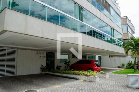 Apartamento à venda com 120m², 2 quartos e 2 vagasFachada