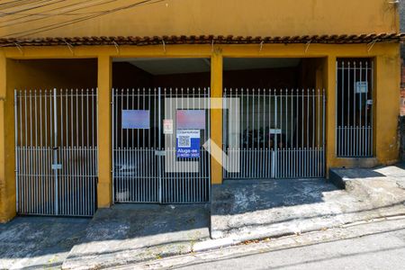 Casa para alugar com 50m², 2 quartos e 1 vagaFachada