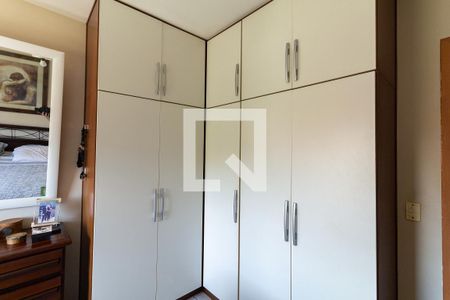 Apartamento à venda com 78m², 3 quartos e 1 vagaQuarto 2