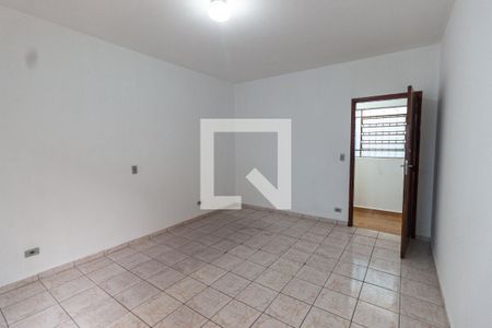 Casa à venda com 380m², 2 quartos e 8 vagasQuarto 2