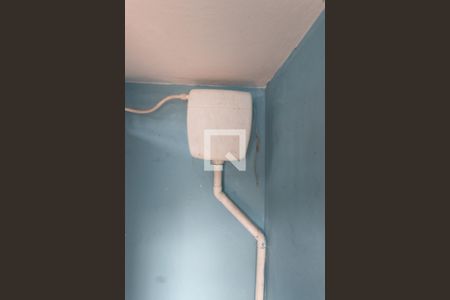 Casa à venda com 380m², 2 quartos e 8 vagasBanheiro de serviço