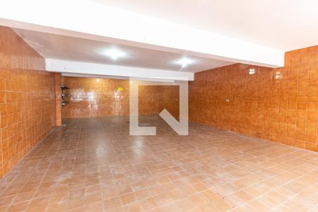 Casa à venda com 380m², 2 quartos e 8 vagasGaragem