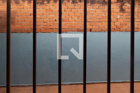 Casa à venda com 380m², 2 quartos e 8 vagasVista