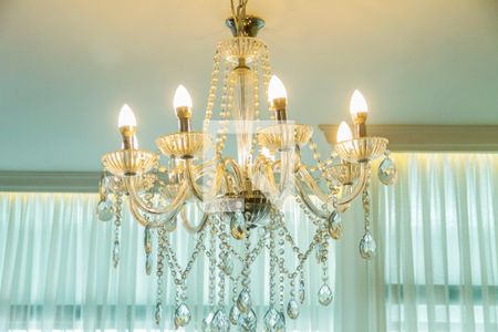 Casa à venda com 292m², 3 quartos e 4 vagasSala