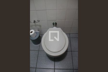 Casa à venda com 292m², 3 quartos e 4 vagasBanheiro de Serviço