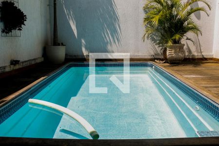 Casa à venda com 292m², 3 quartos e 4 vagasPiscina