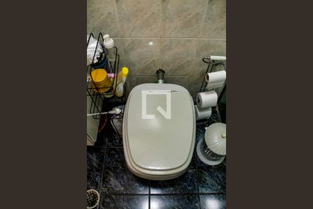 Casa à venda com 292m², 3 quartos e 4 vagasBanheiro Social