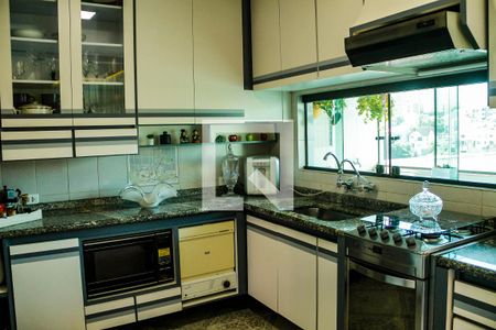 Casa à venda com 292m², 3 quartos e 4 vagasCozinha