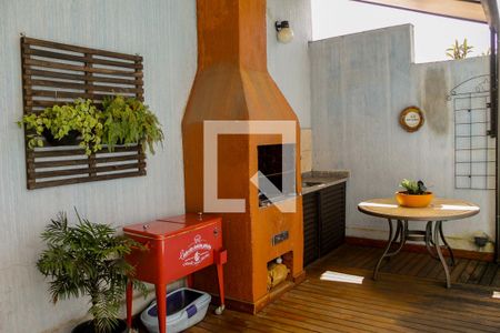 Casa à venda com 292m², 3 quartos e 4 vagasQuintal