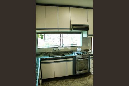 Casa à venda com 292m², 3 quartos e 4 vagasCozinha