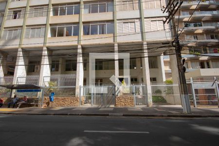 Apartamento à venda com 156m², 3 quartos e 1 vagaFachada