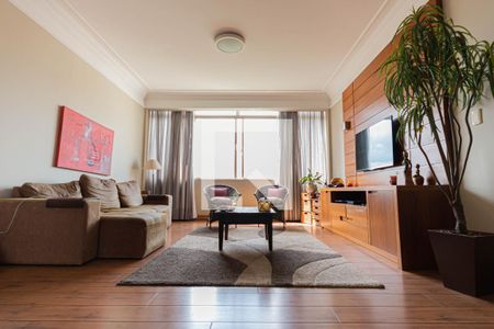 Sala de apartamento à venda com 3 quartos, 156m² em Cambuí, Campinas