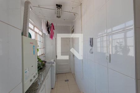 Apartamento à venda com 156m², 3 quartos e 1 vagaÁrea de Serviço