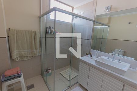 Apartamento à venda com 156m², 3 quartos e 1 vagaBanheiro