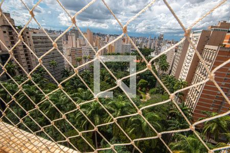 Vista de apartamento à venda com 3 quartos, 156m² em Cambuí, Campinas