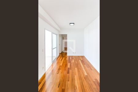 Sala de apartamento para alugar com 2 quartos, 70m² em Santo Amaro, São Paulo