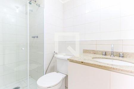 Banheiro de apartamento para alugar com 2 quartos, 70m² em Santo Amaro, São Paulo