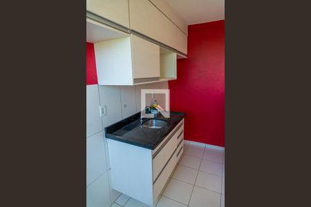 Apartamento à venda com 49m², 2 quartos e 1 vaga Apartamento à venda com 49m², 2 quartos e 1 vagaCozinha e Área de Serviço